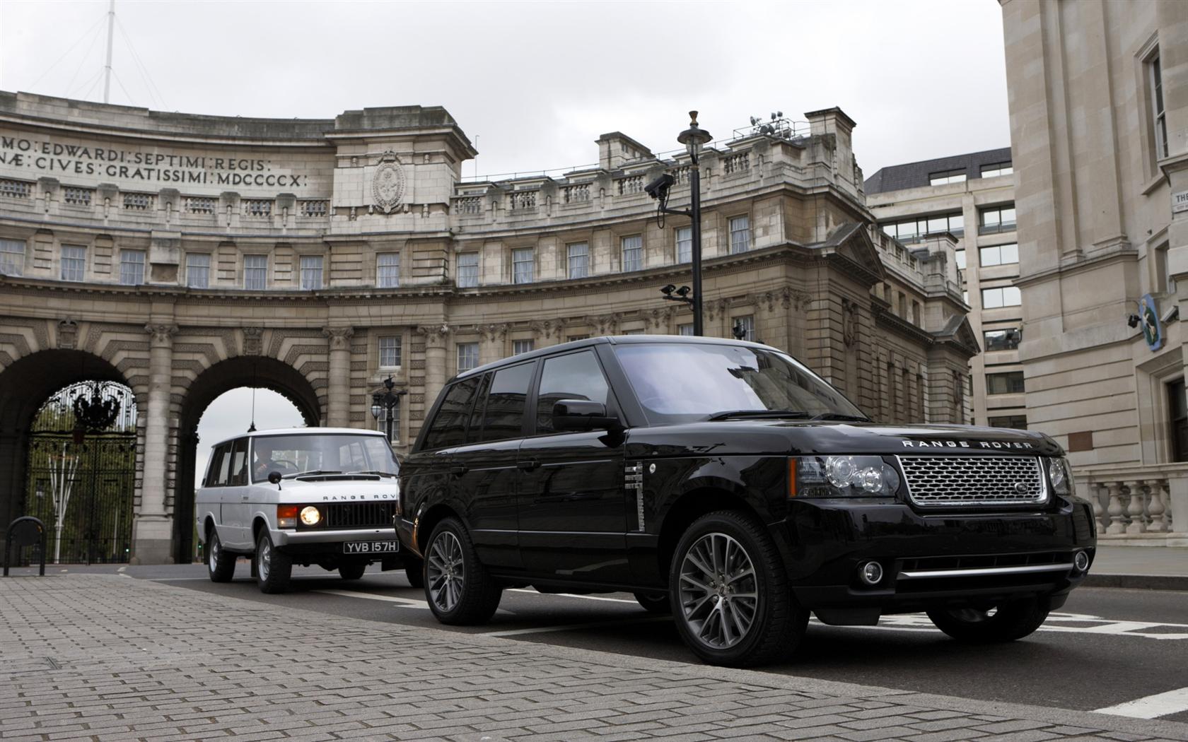 2011 Land Rover Range Rover Autobiography Black Edition